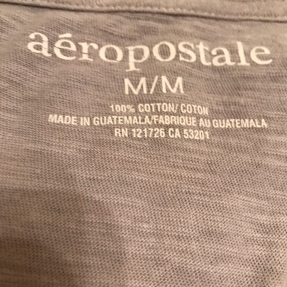 Aeropostale Gray V Neck Junior Medium T-shirt - Picture 7 of 11